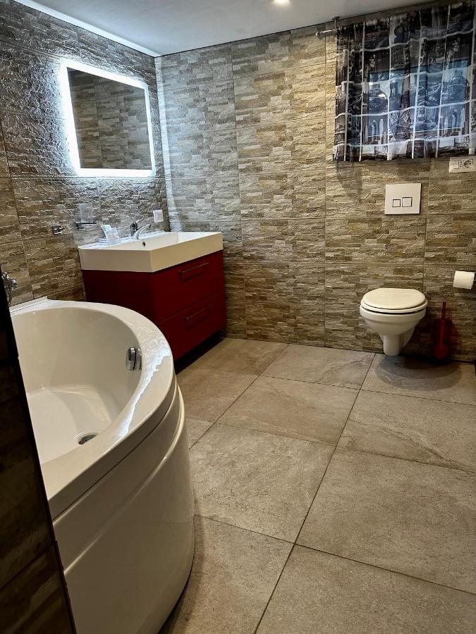 Vacabruz Apartment Besano Zewnętrze zdjęcie
